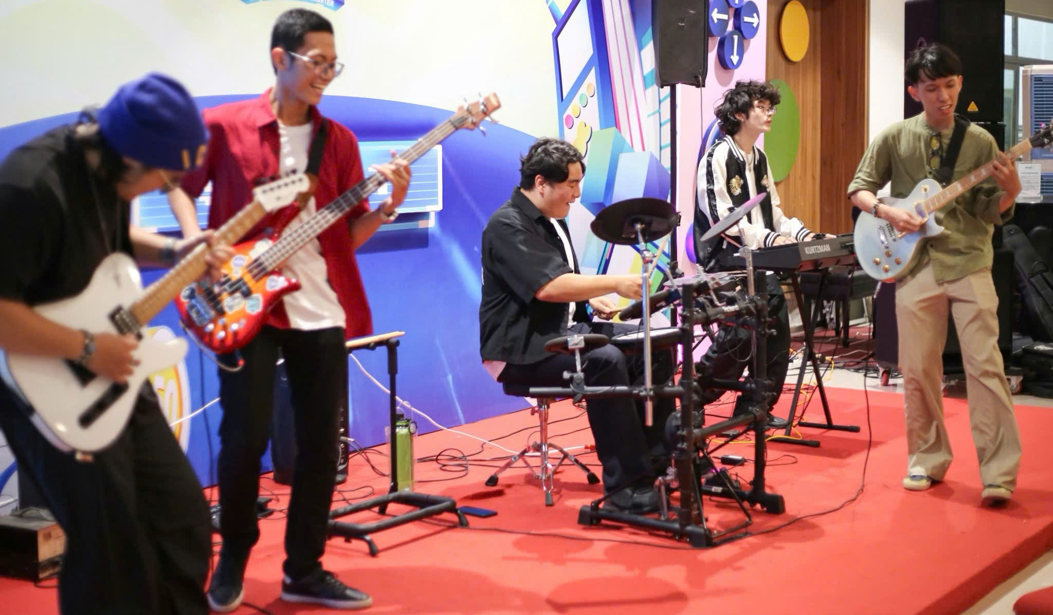 ACOUSTIC SHOW